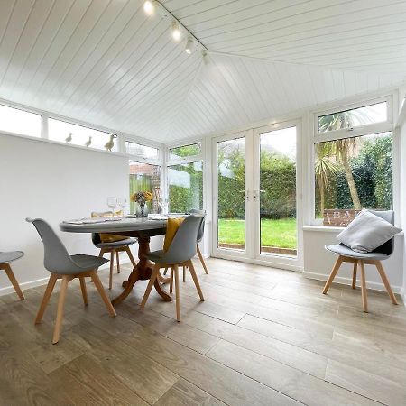 Well Situated, Cosy 2 Bed House Villa West Kirby Exteriör bild