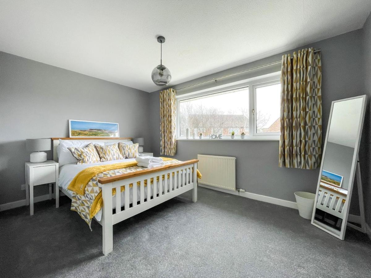 Well Situated, Cosy 2 Bed House Villa West Kirby Exteriör bild